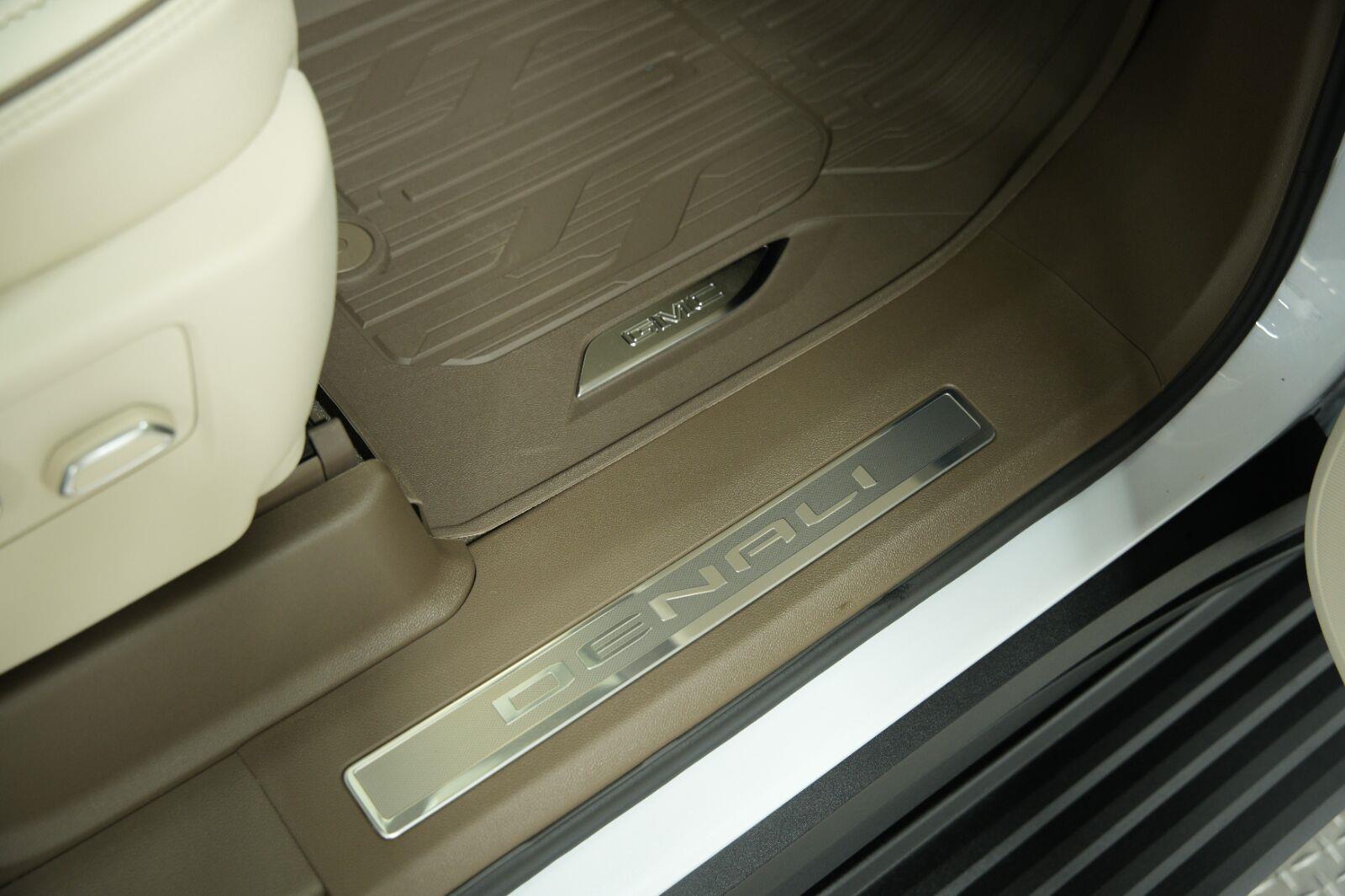 2026 GMC Yukon Denali - Photo 29