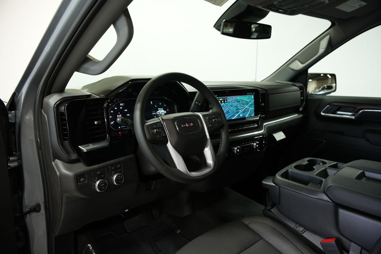 2026 GMC Sierra 1500 SLT - Photo 37