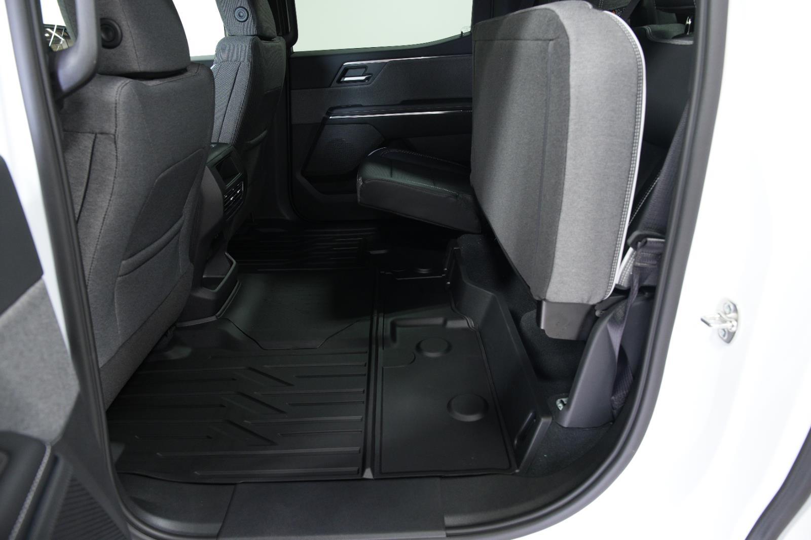 2026 GMC Sierra EV Elevation - Photo 22