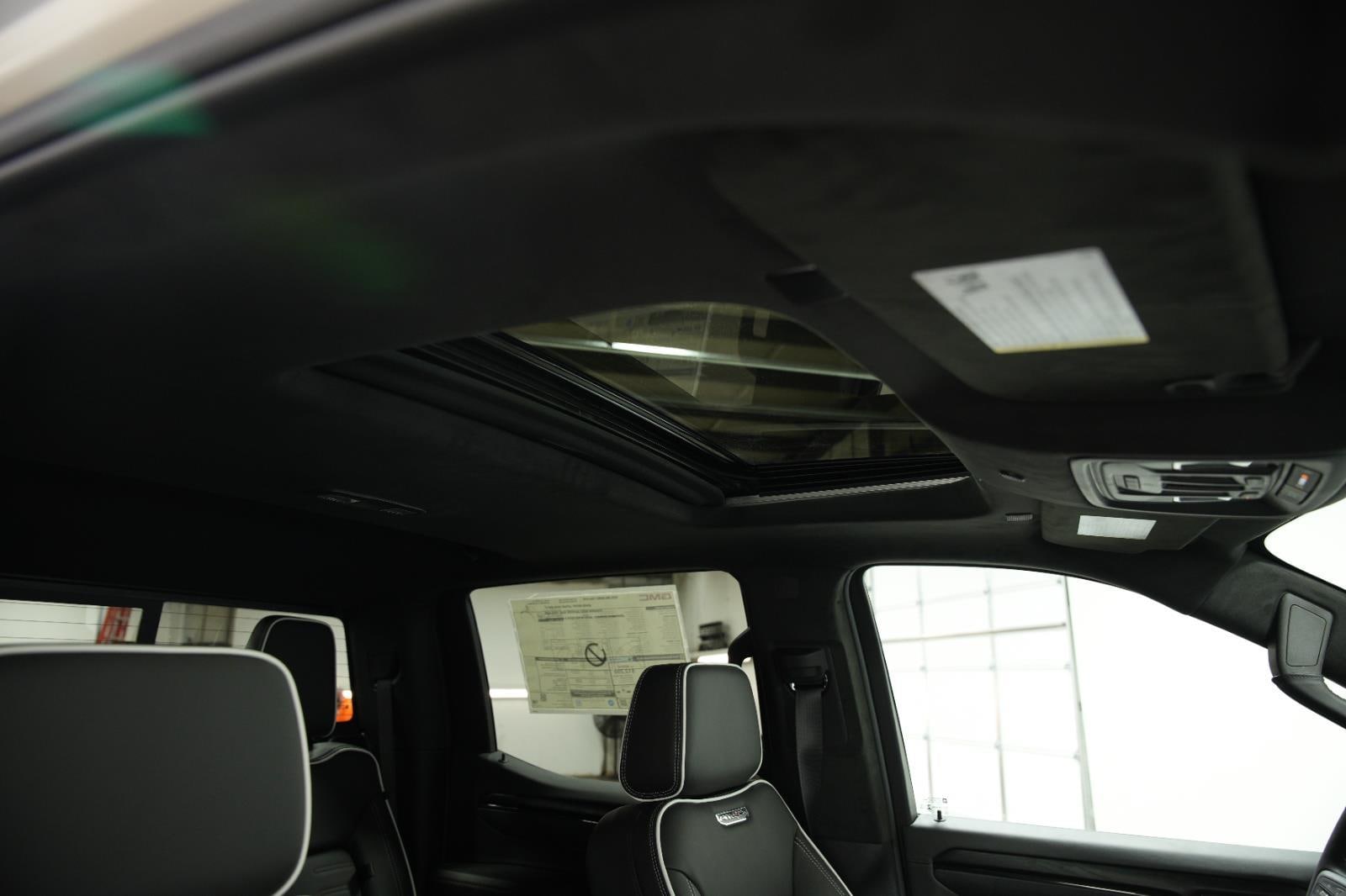 2026 GMC Sierra 1500 AT4X - Photo 18