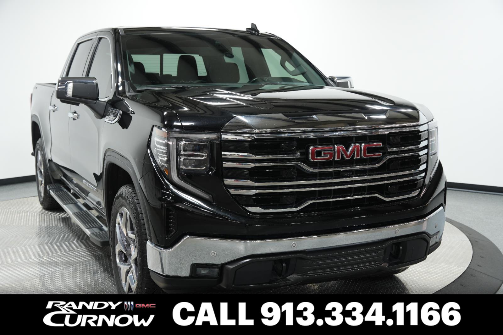 2022 GMC Sierra SLT's photo