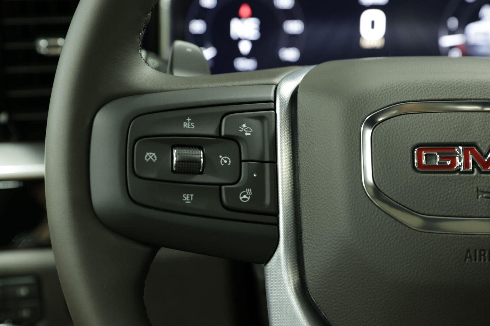 2026 GMC Sierra 1500 SLT - Photo 39
