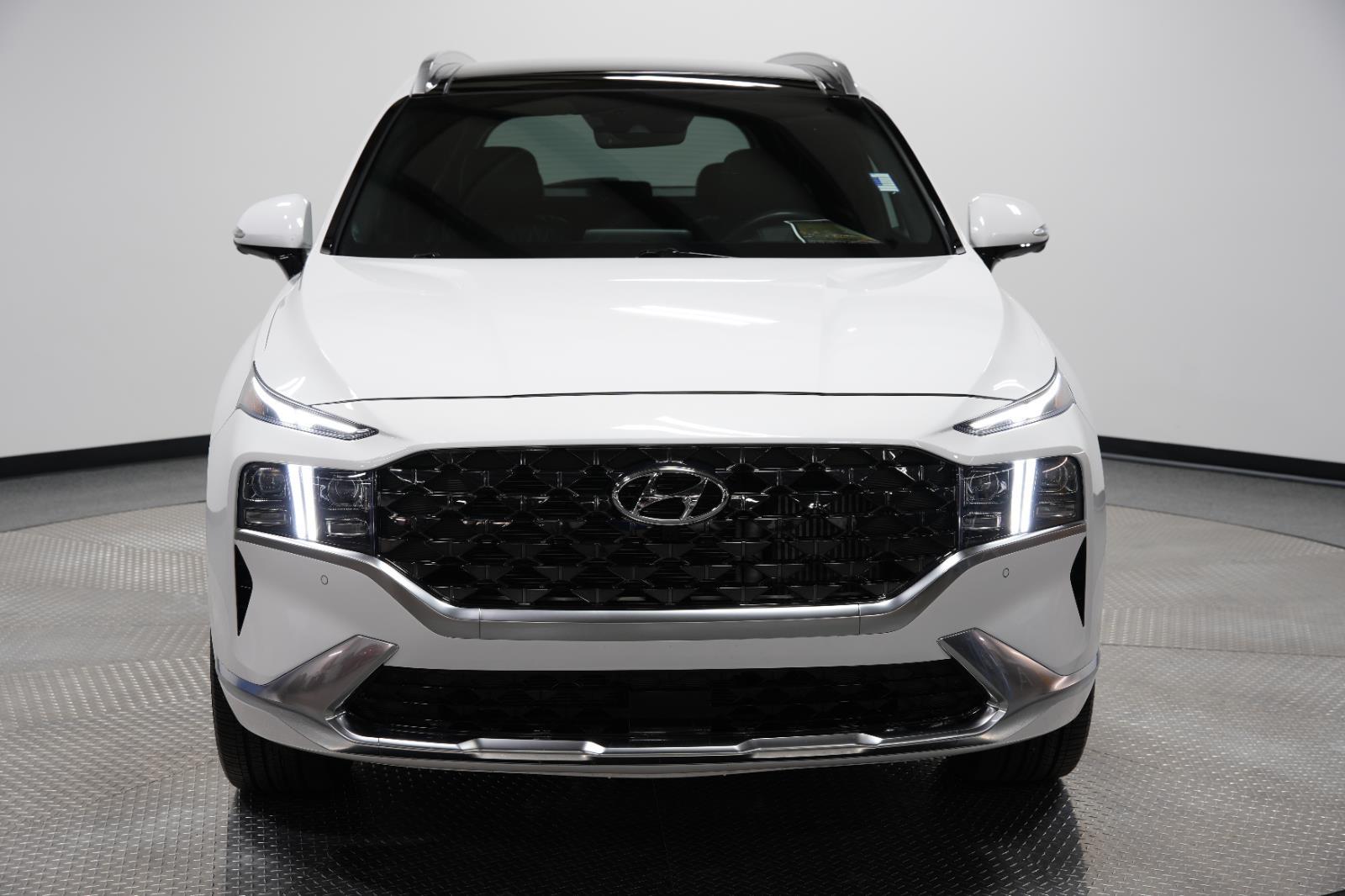 Used 2023 Hyundai Santa Fe Calligraphy with VIN 5NMS5DAL8PH586080 for sale in Kansas City