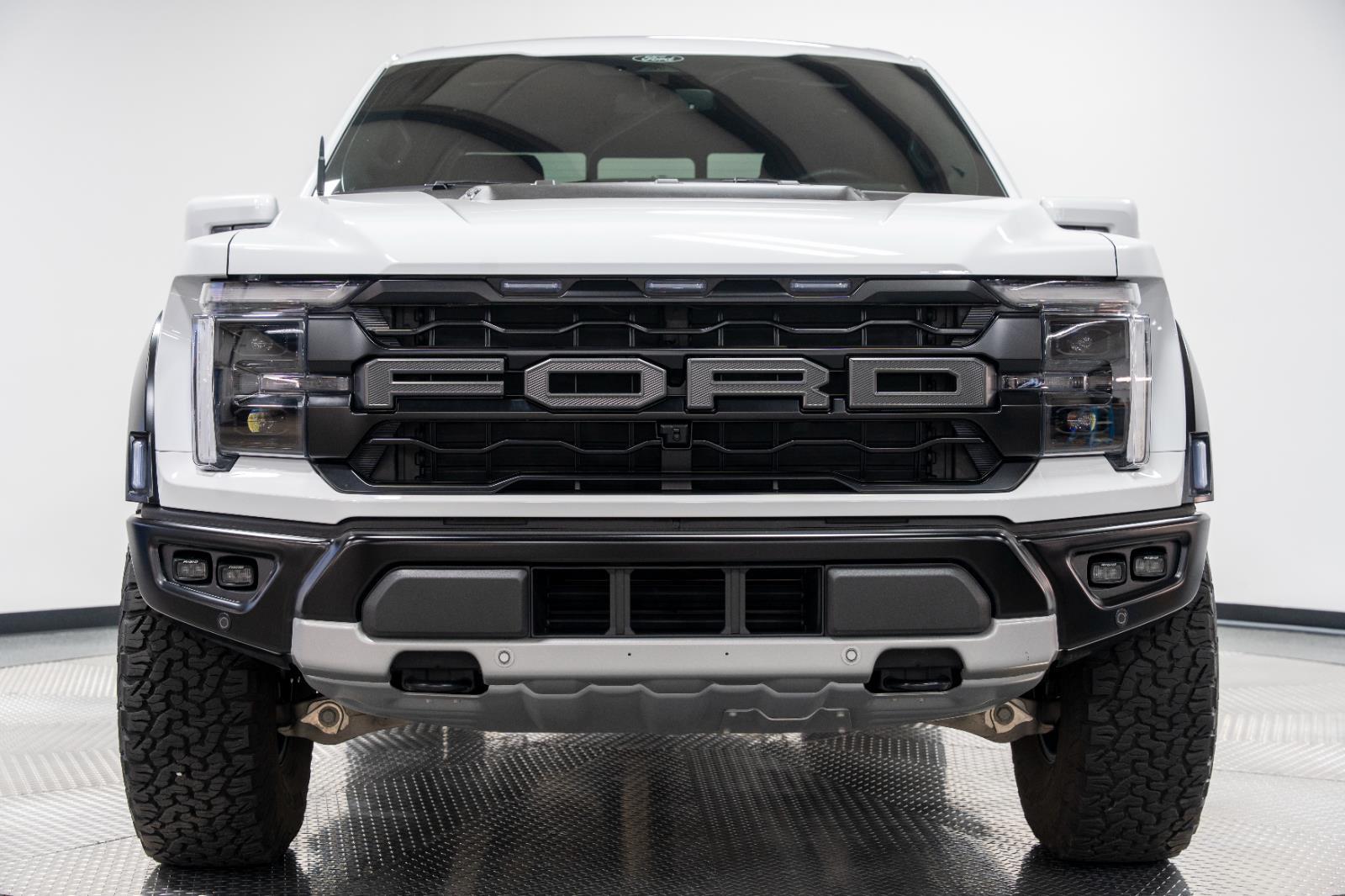 Used 2024 Ford F-150 Raptor with VIN 1FTFW1RG0RFB80797 for sale in Kansas City