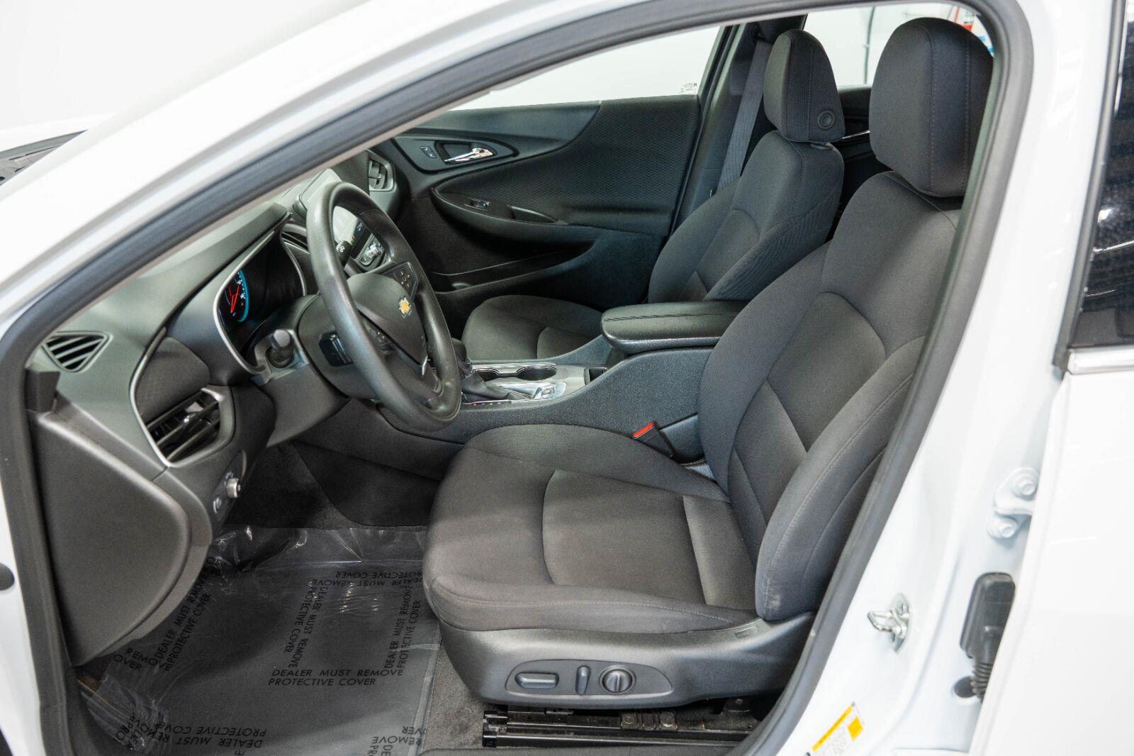 2025 Chevrolet Malibu 1LT - Photo 29