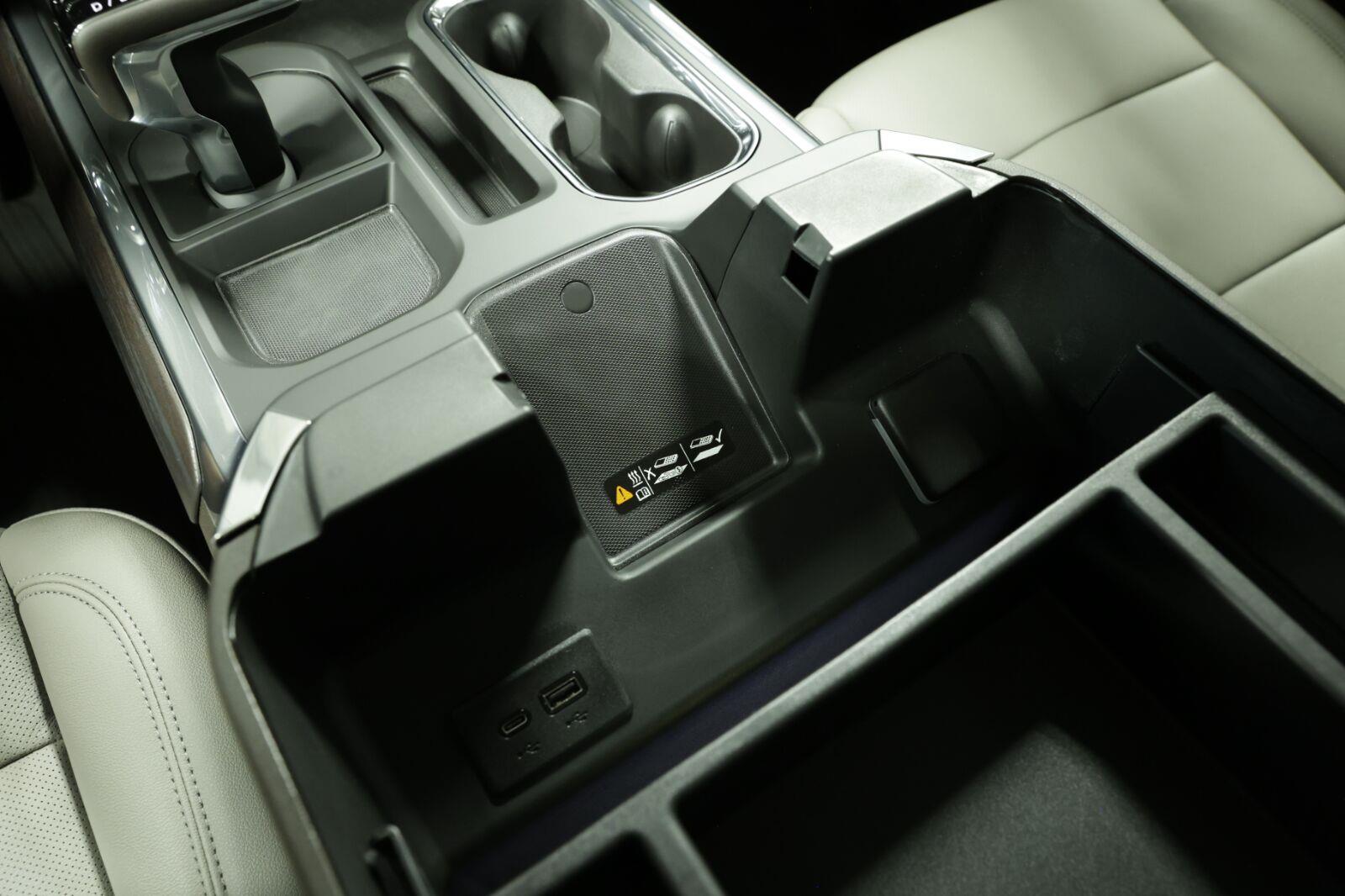 2026 GMC Sierra 1500 SLT - Photo 45