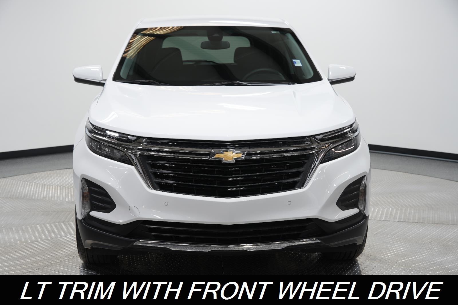 Used 2024 Chevrolet Equinox LT with VIN 3GNAXKEG4RL114401 for sale in Kansas City