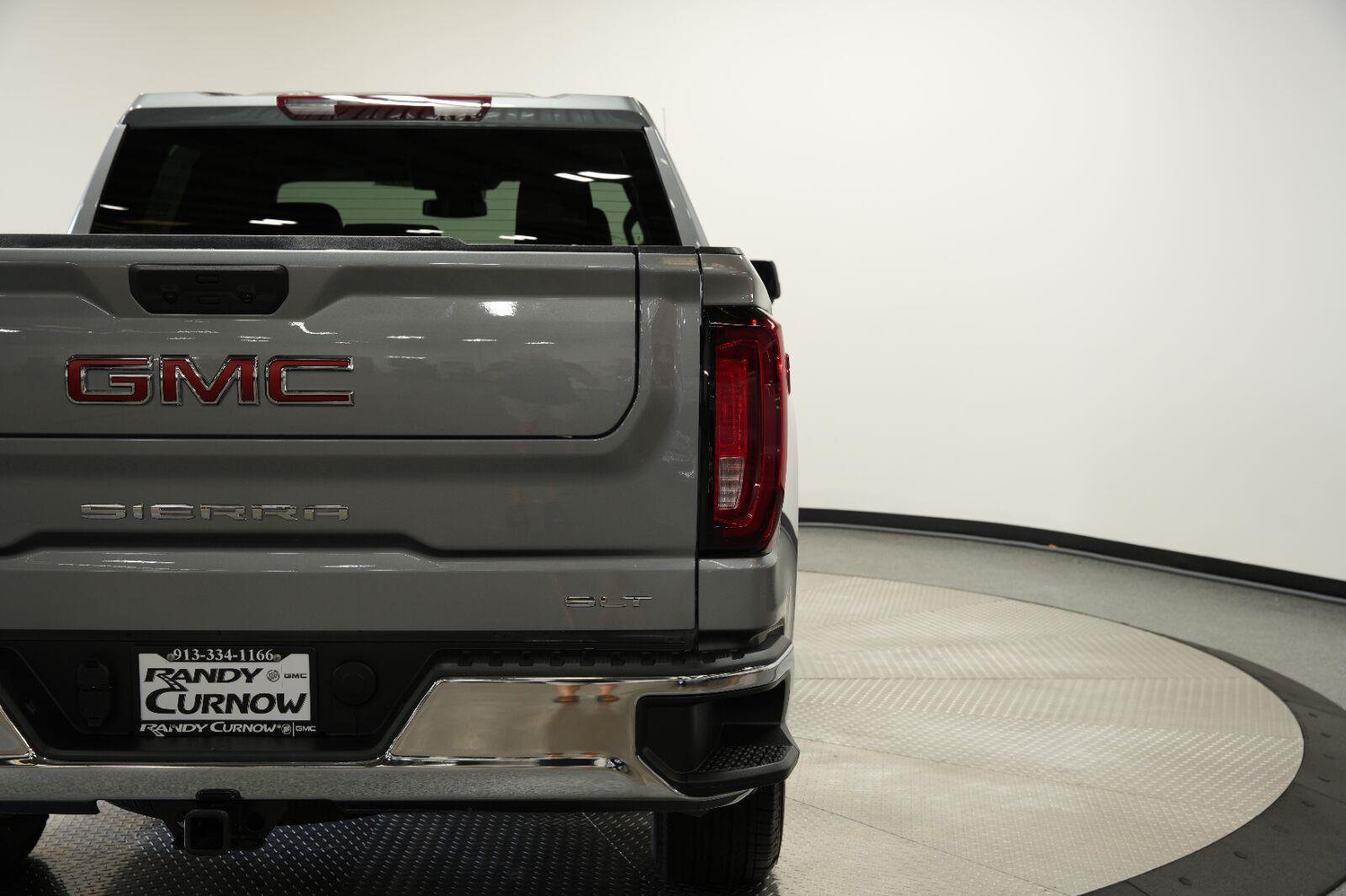 2026 GMC Sierra 1500 SLT - Photo 27