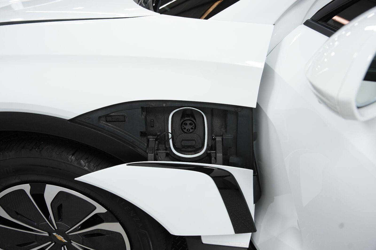 2024 Chevrolet Blazer EV LT - Photo 11