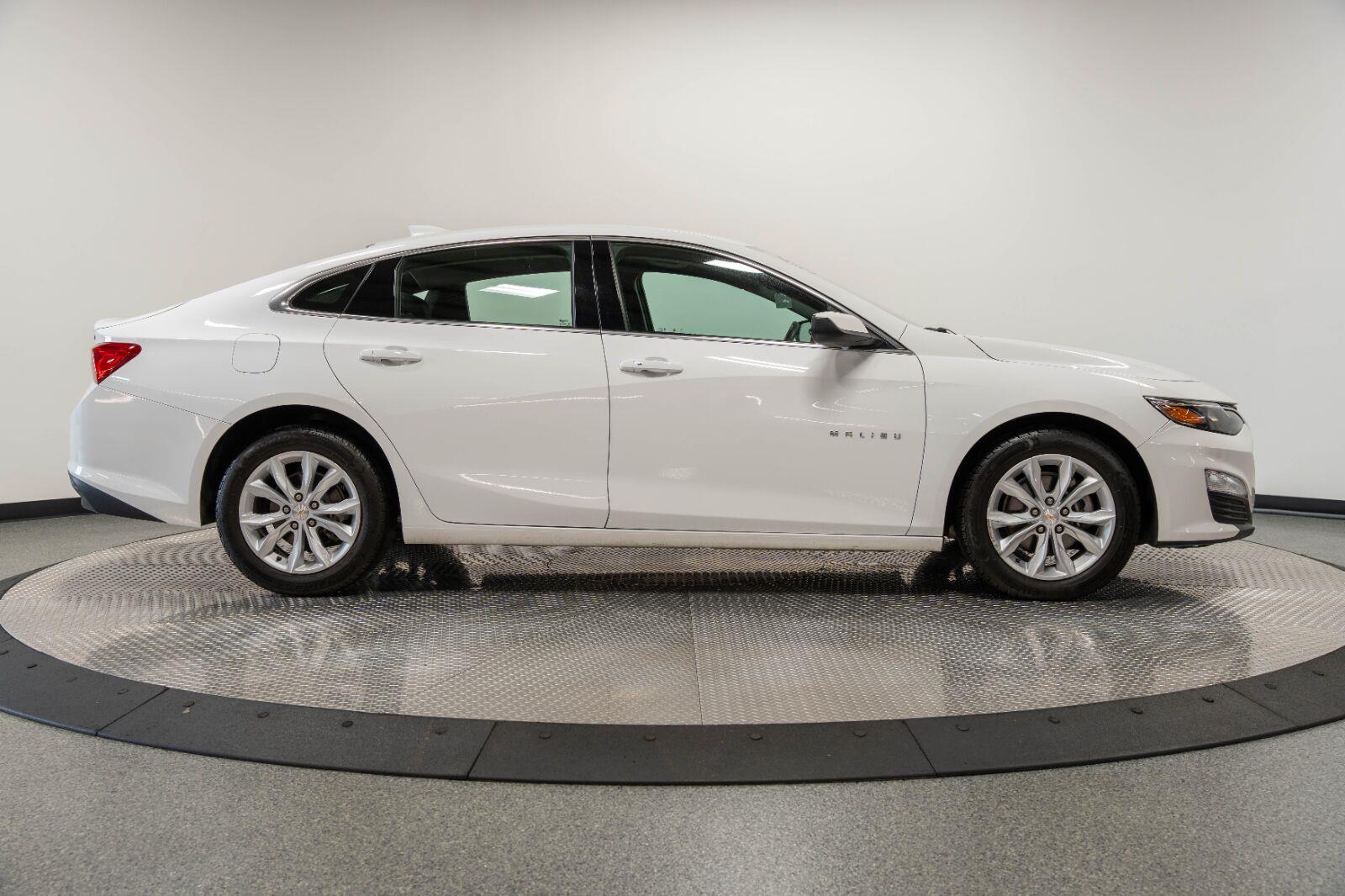 2025 Chevrolet Malibu 1LT - Photo 8