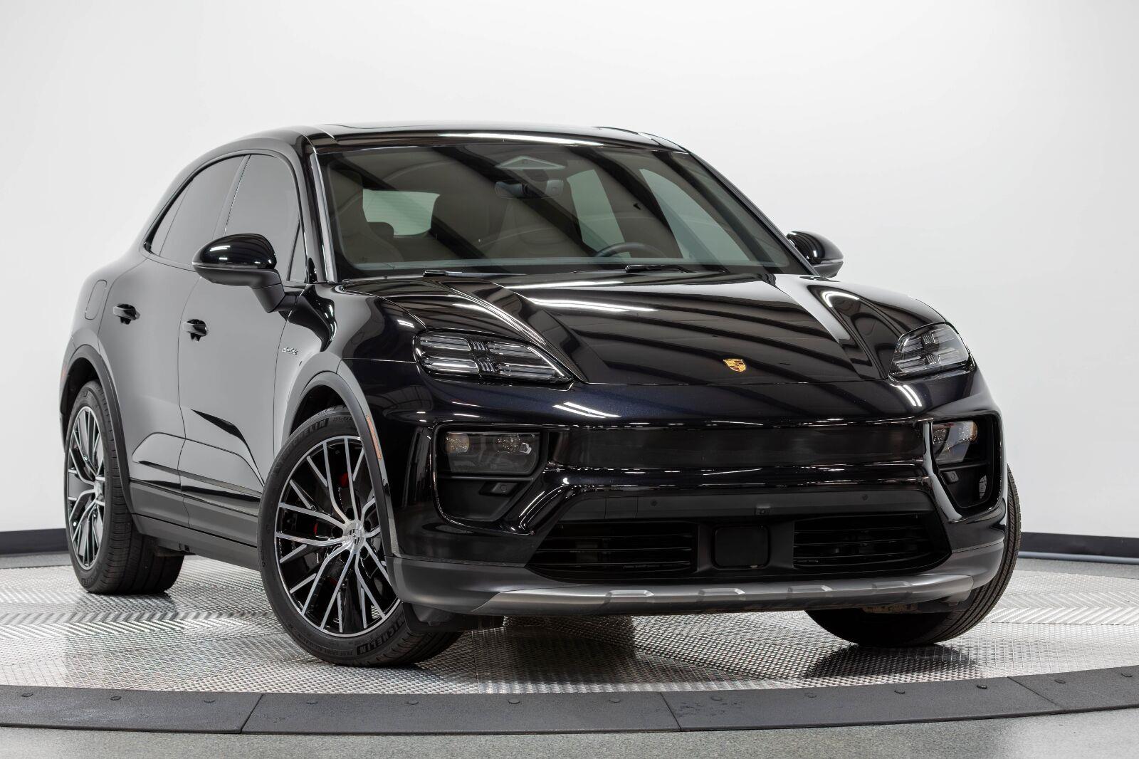 Used 2025 Porsche Macan S with VIN WP1AB2XA0SL151443 for sale in Kansas City, KS