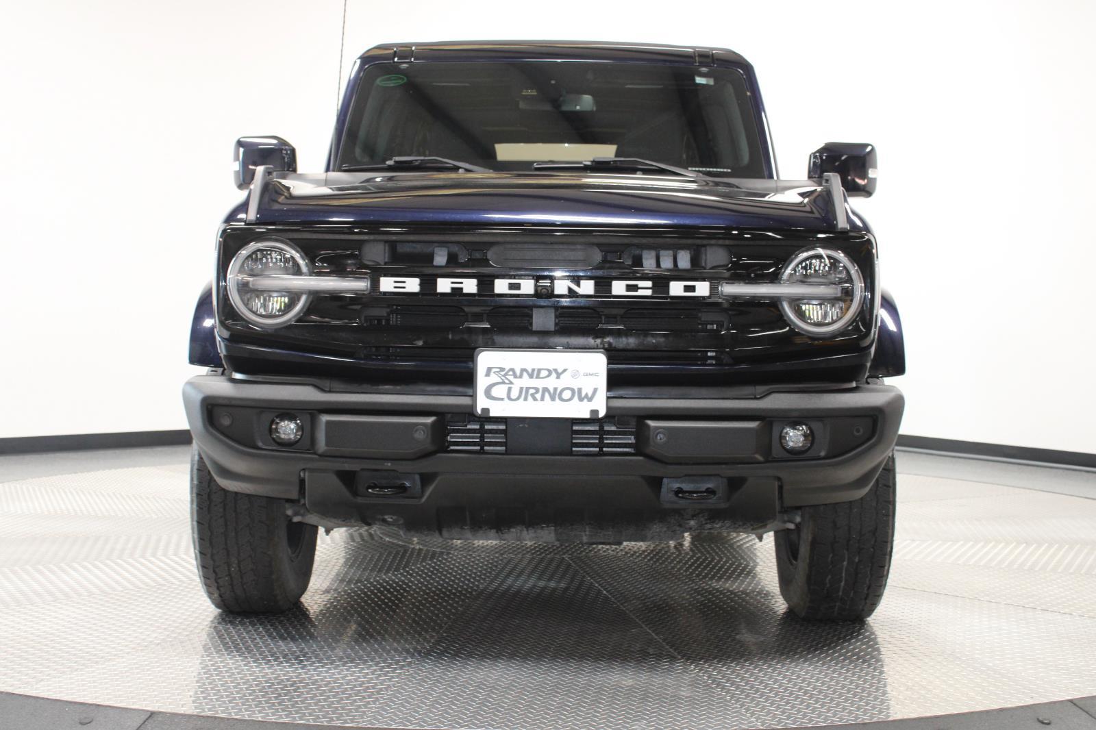 2021 Ford Bronco Base photo 2