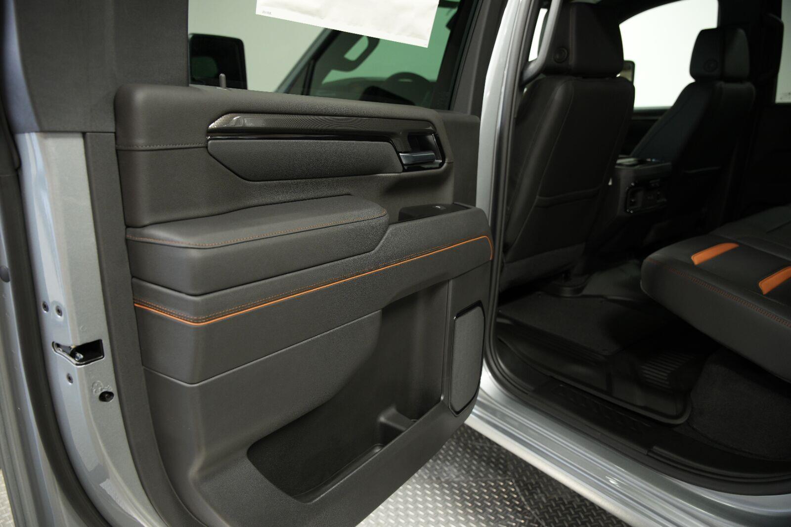 2026 GMC Sierra 2500HD AT4 - Photo 27