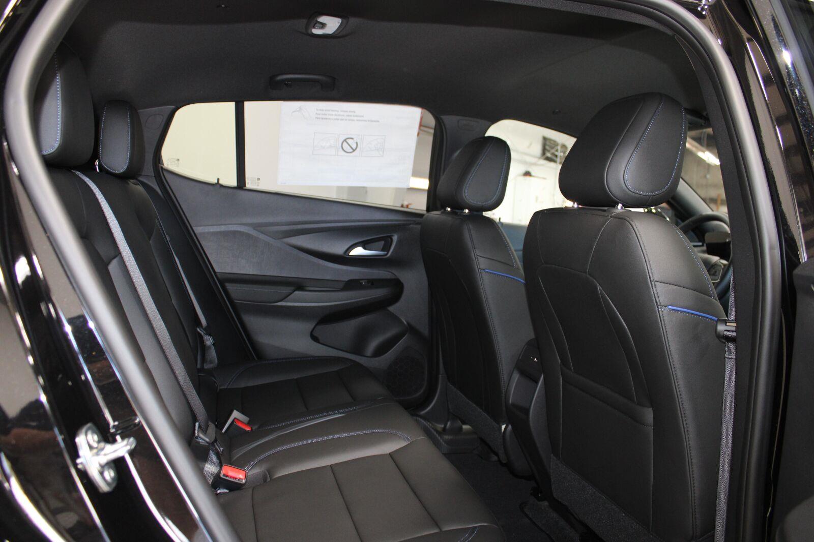 2026 Buick Envista Sport Touring - Photo 18