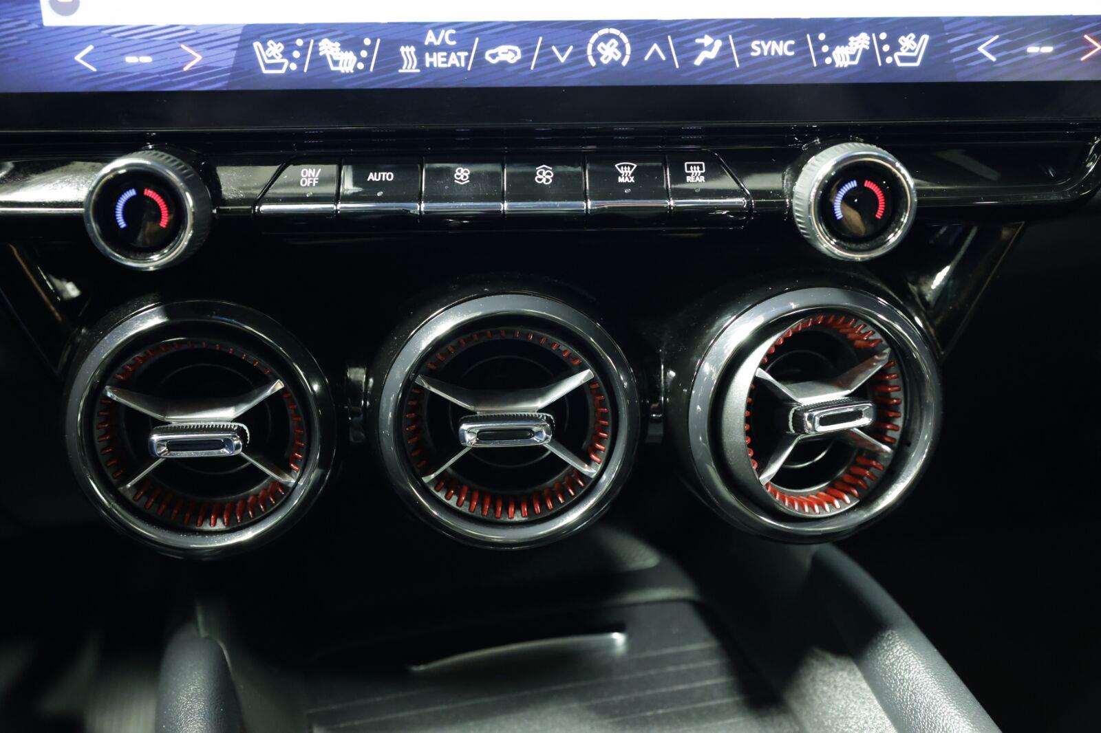 2024 Chevrolet Blazer EV RS - Photo 47