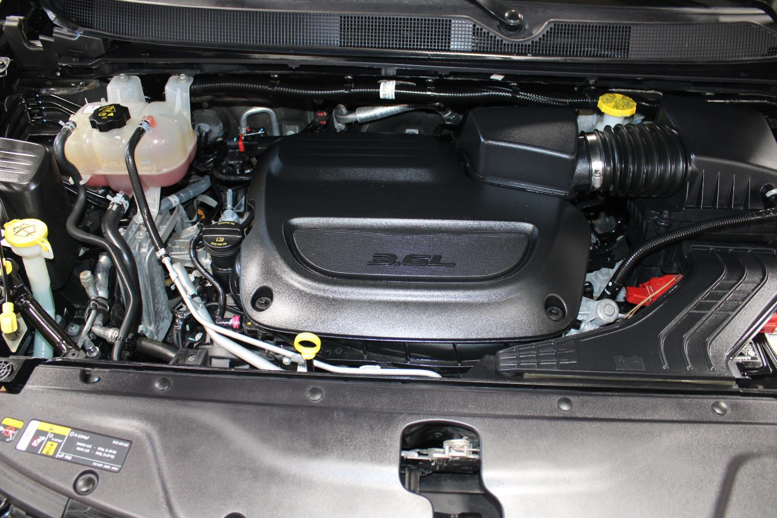 2023 Chrysler Pacifica Touring L - Photo 31