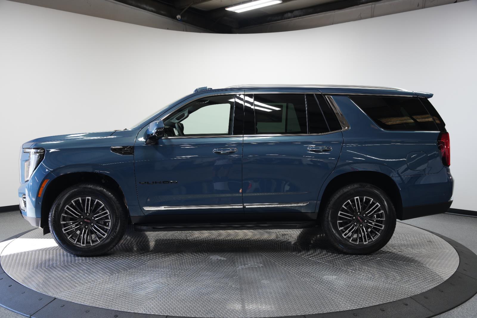 2026 Gmc Yukon photo 2