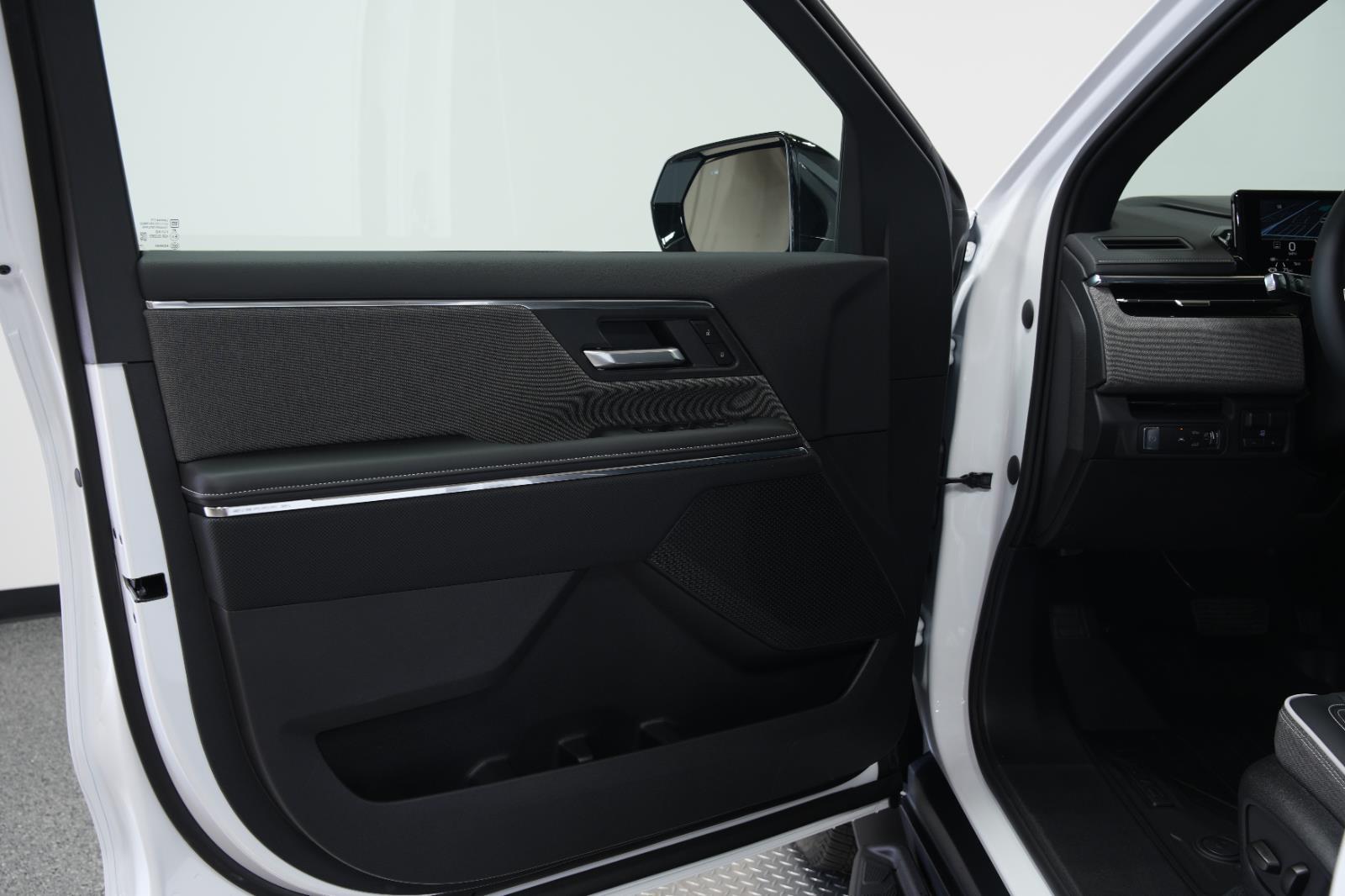 2026 GMC Sierra EV Elevation - Photo 24