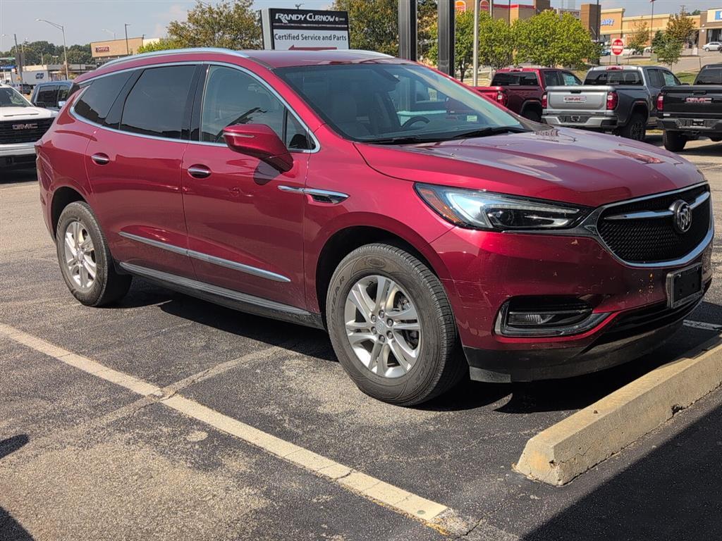 2020 Buick Enclave Essence photo 2