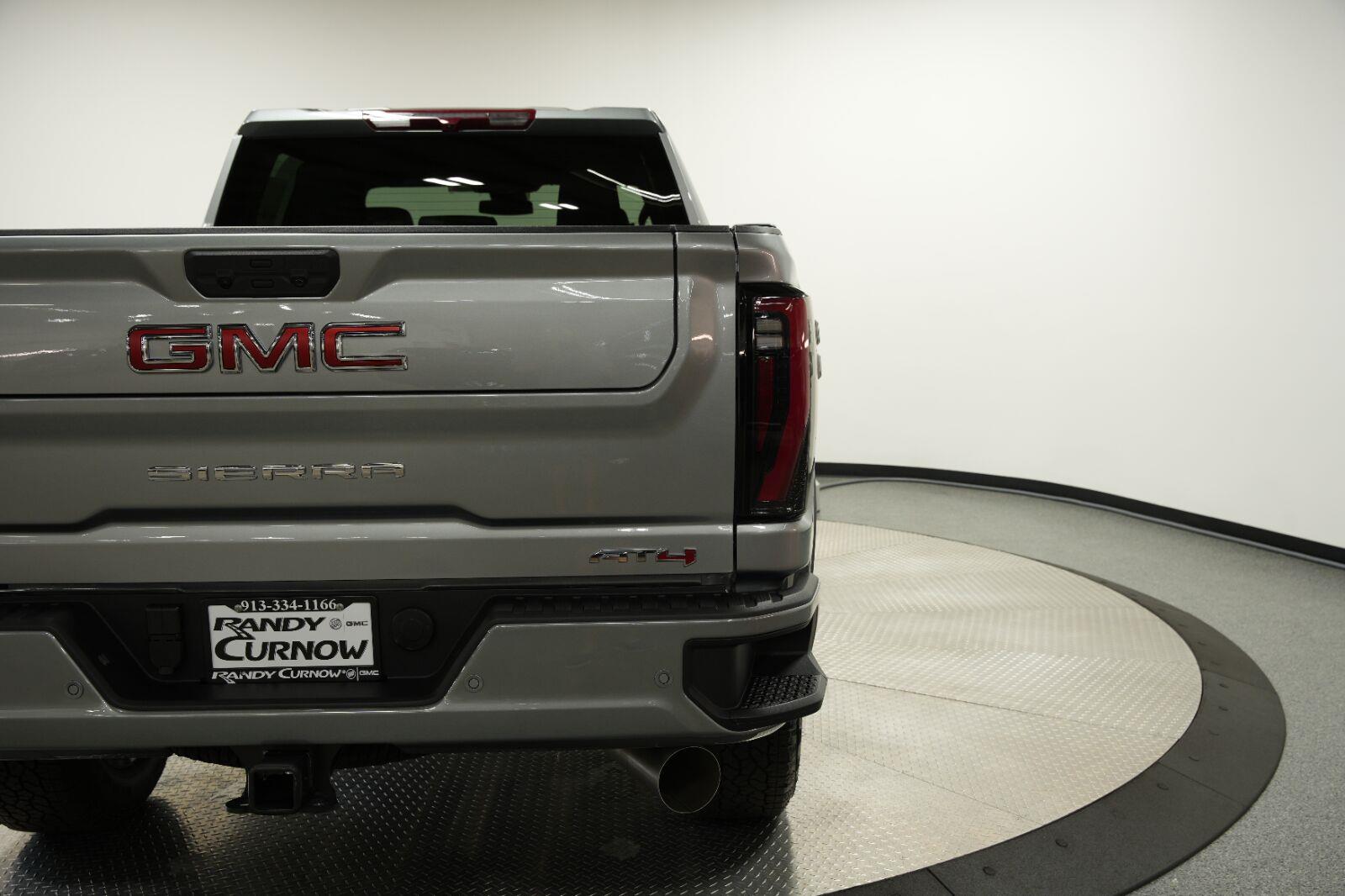 2026 GMC Sierra 2500HD AT4 - Photo 25