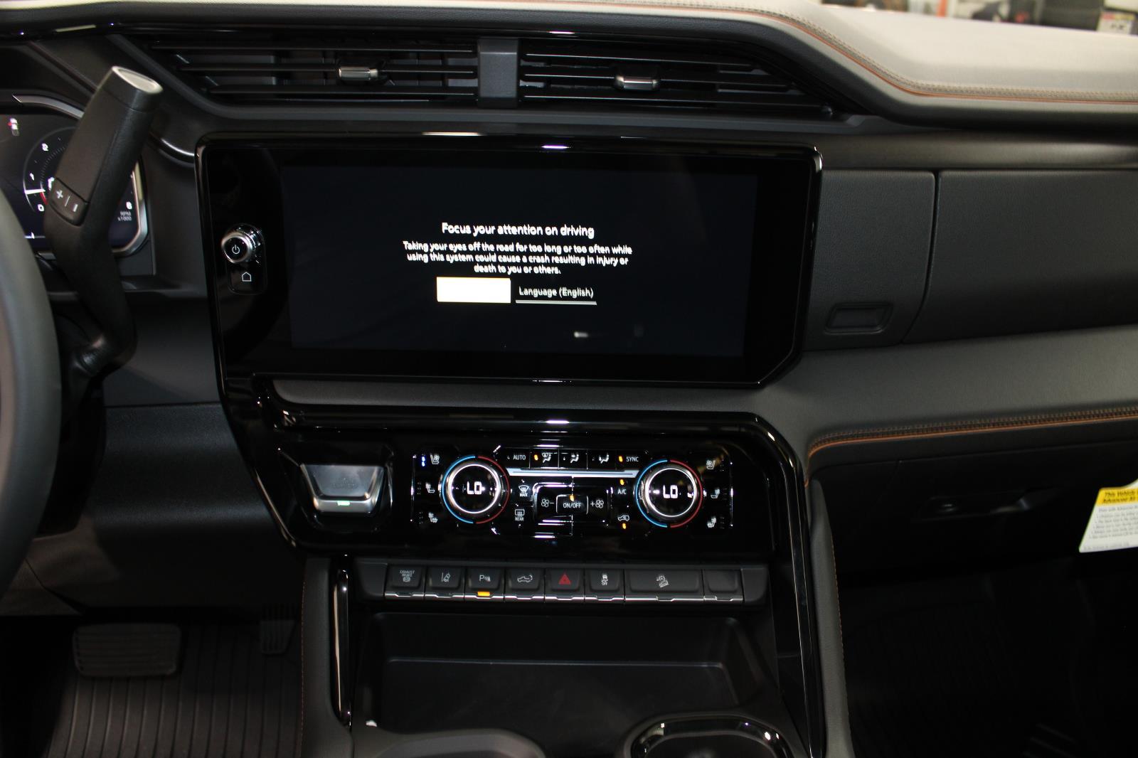 2026 GMC Sierra 2500HD AT4 - Photo 34