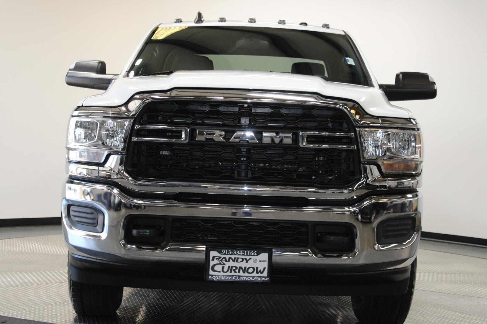 Used 2022 RAM Ram 2500 Pickup Tradesman with VIN 3C6UR5HL5NG437411 for sale in Kansas City