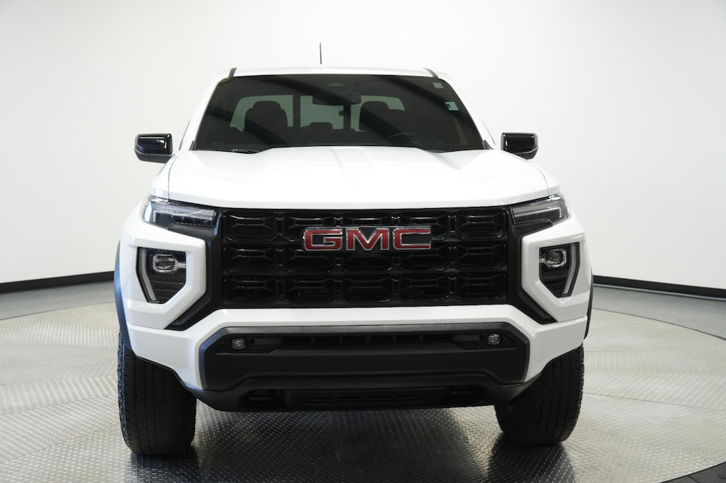 Used 2024 GMC Canyon Elevation Truck Crew Cab