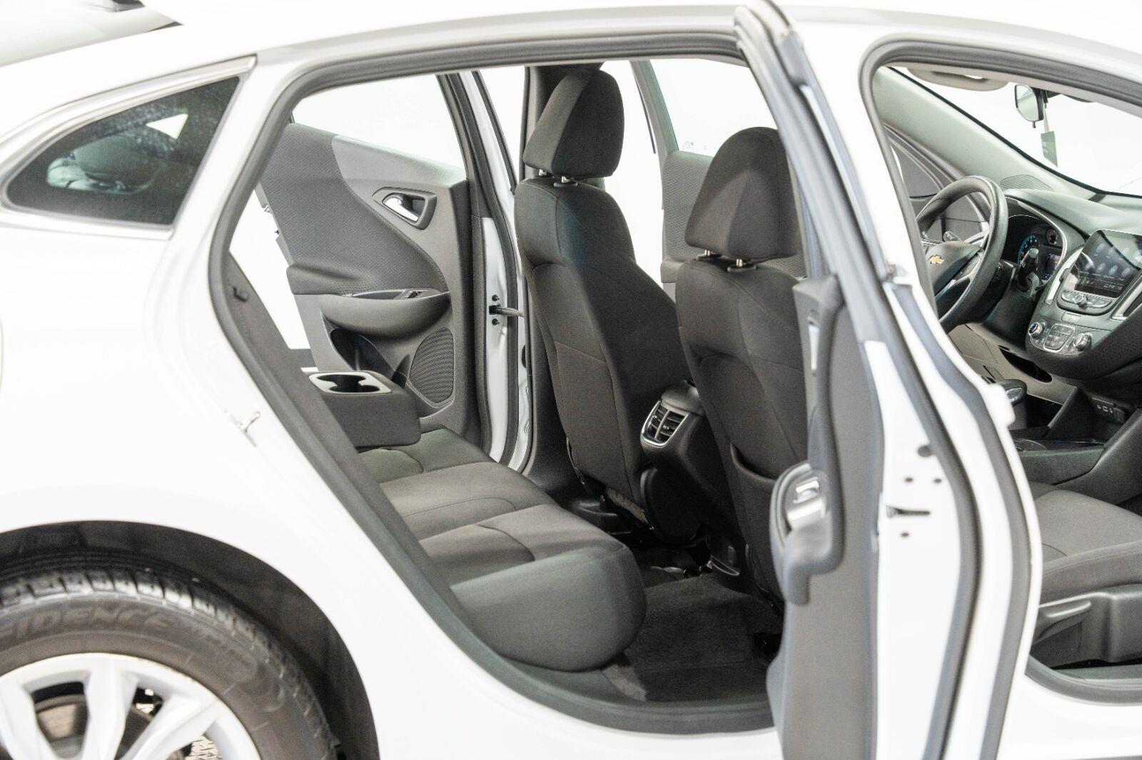 2025 Chevrolet Malibu 1LT - Photo 11