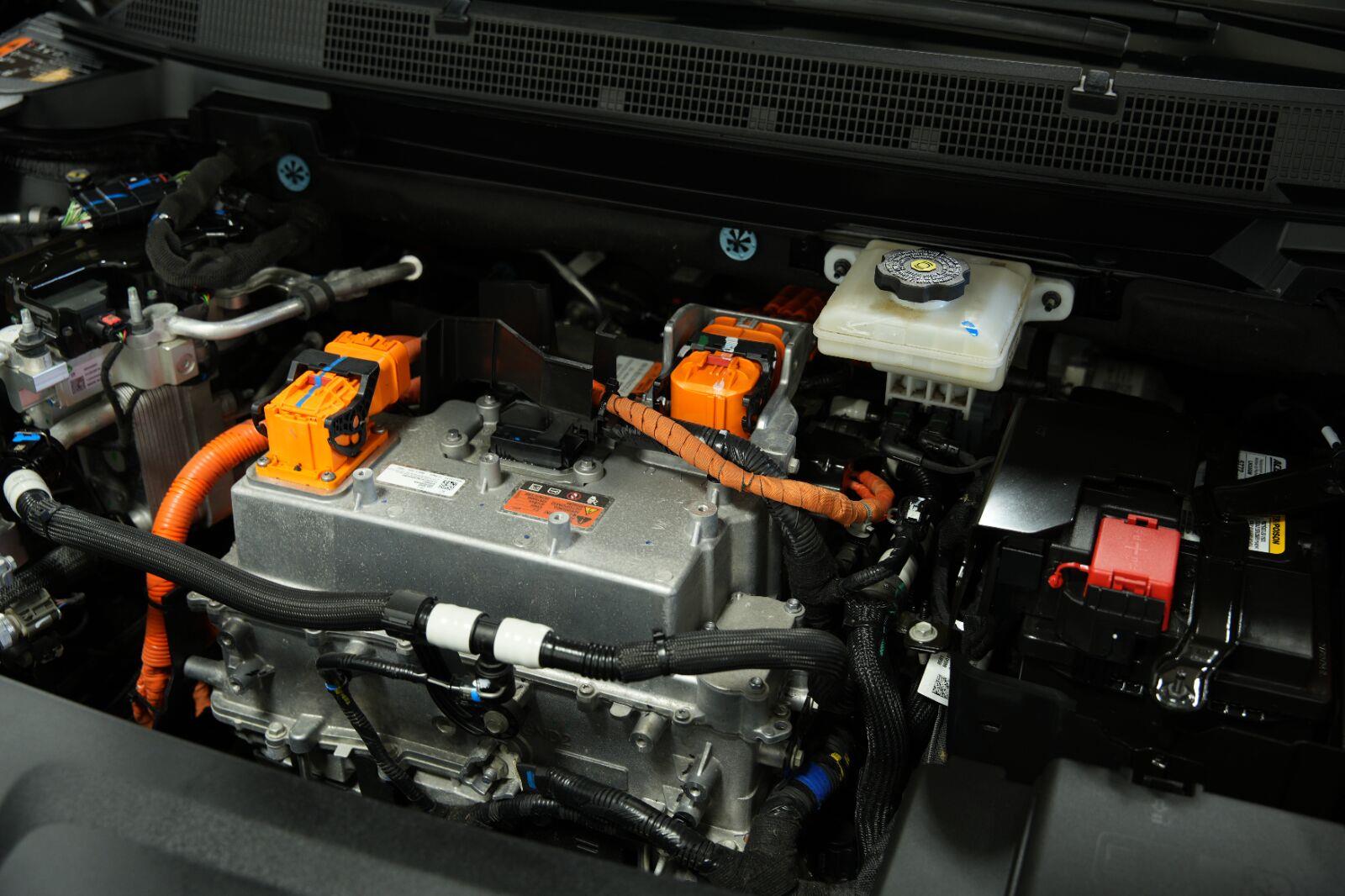 2024 Chevrolet Equinox EV Launch Edition - Photo 15