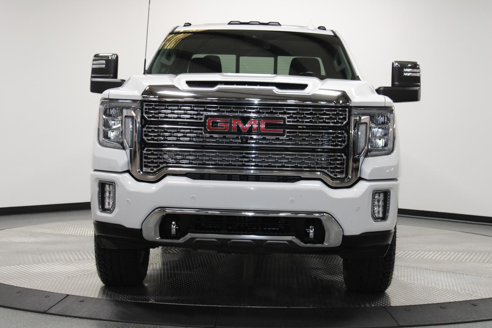Used 2021 GMC Sierra 2500 Denali HD Denali with VIN 1GT49REY4MF315137 for sale in Kansas City