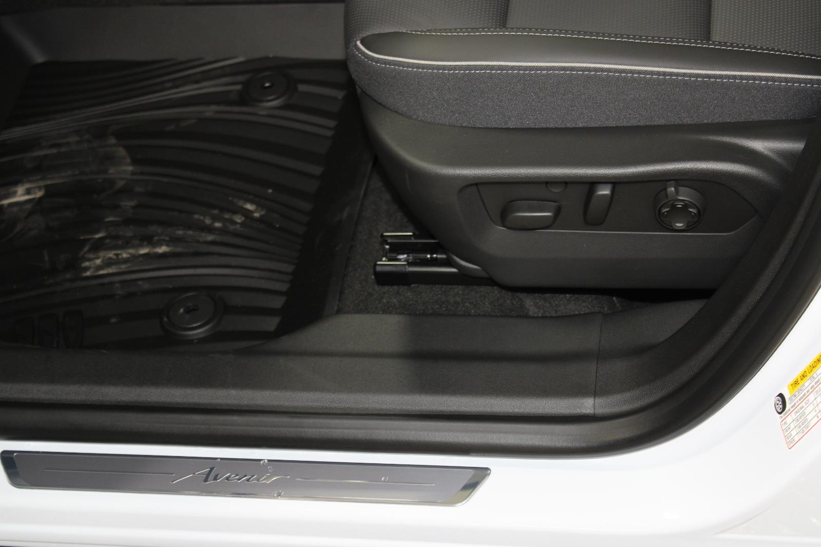 2026 Buick Envision Avenir - Photo 28