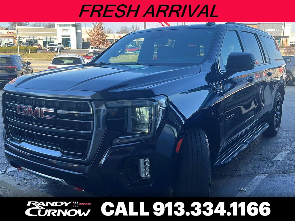 2023 GMC Yukon AT4's photo