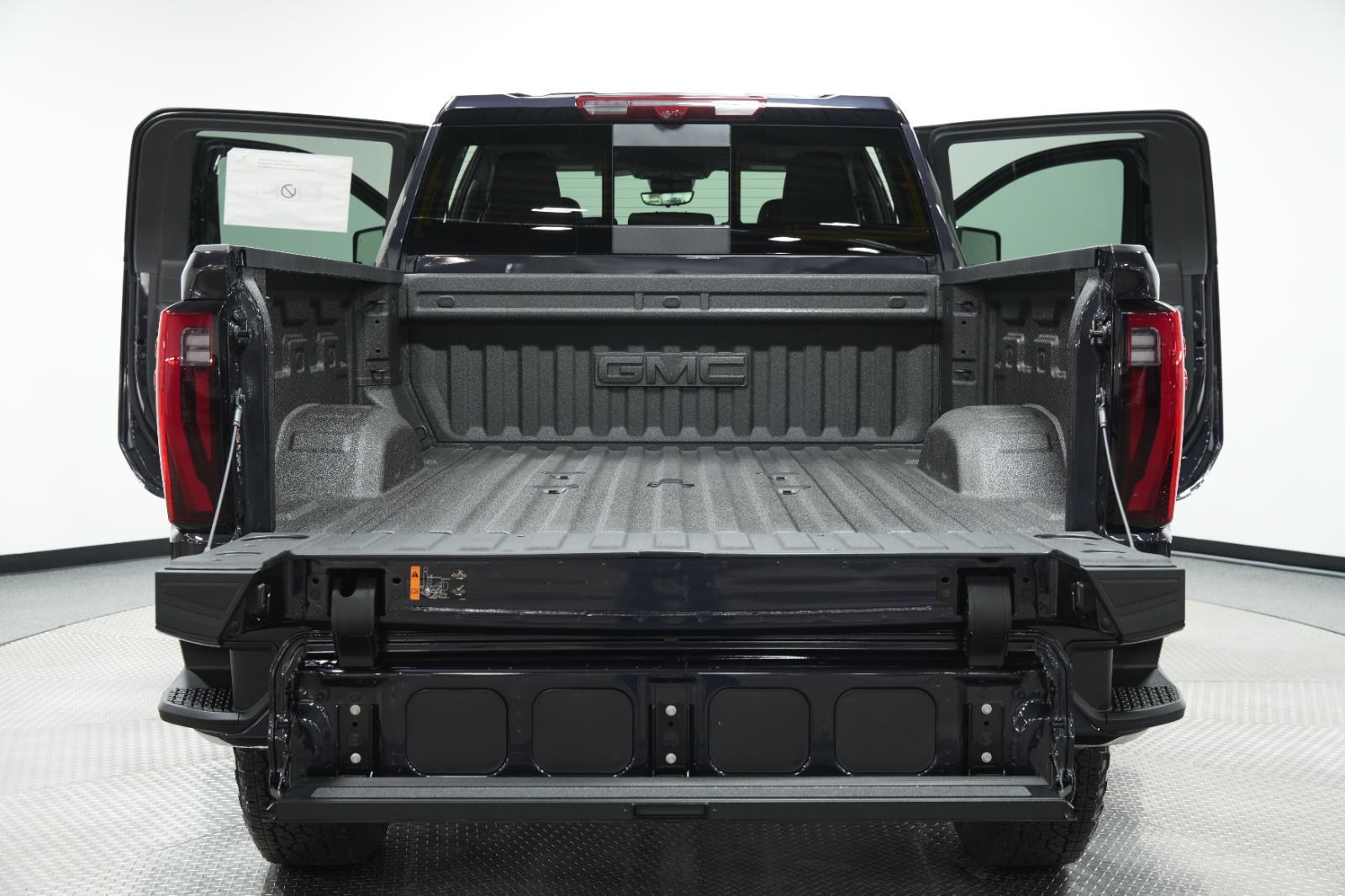 2026 GMC Sierra 2500HD Denali - Photo 32