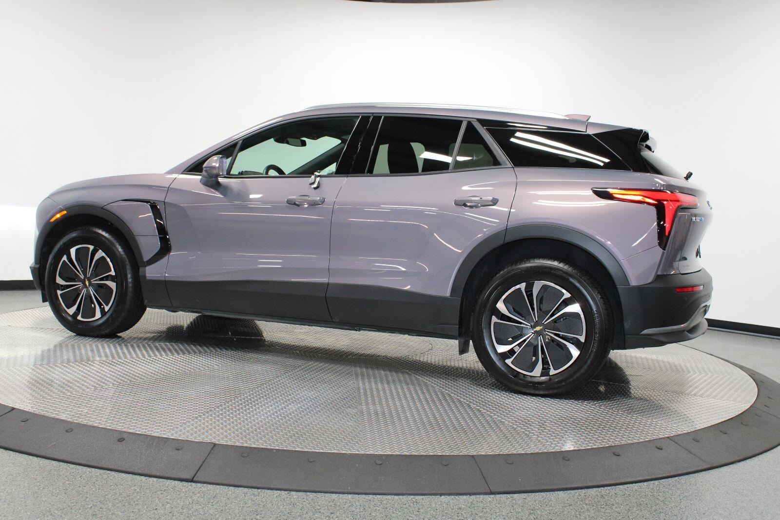 2024 Chevrolet Blazer EV LT - Photo 7