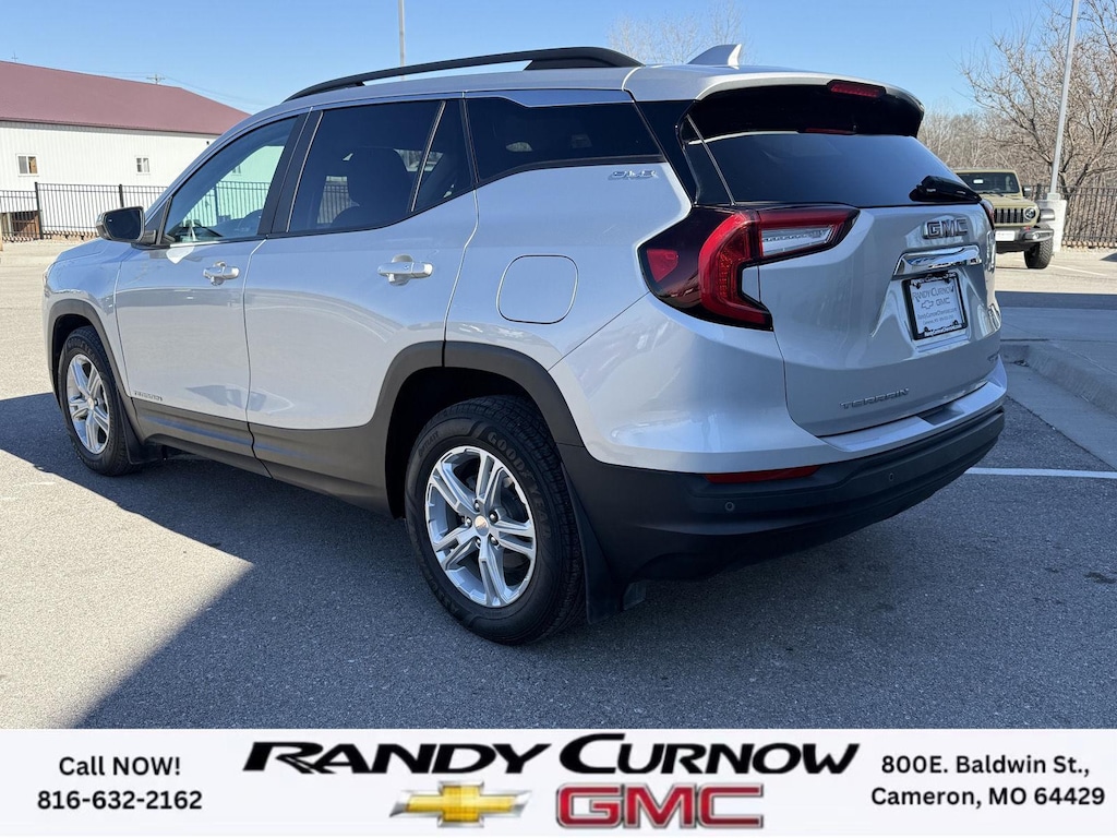 Used 2022 GMC Terrain SLE SUV
