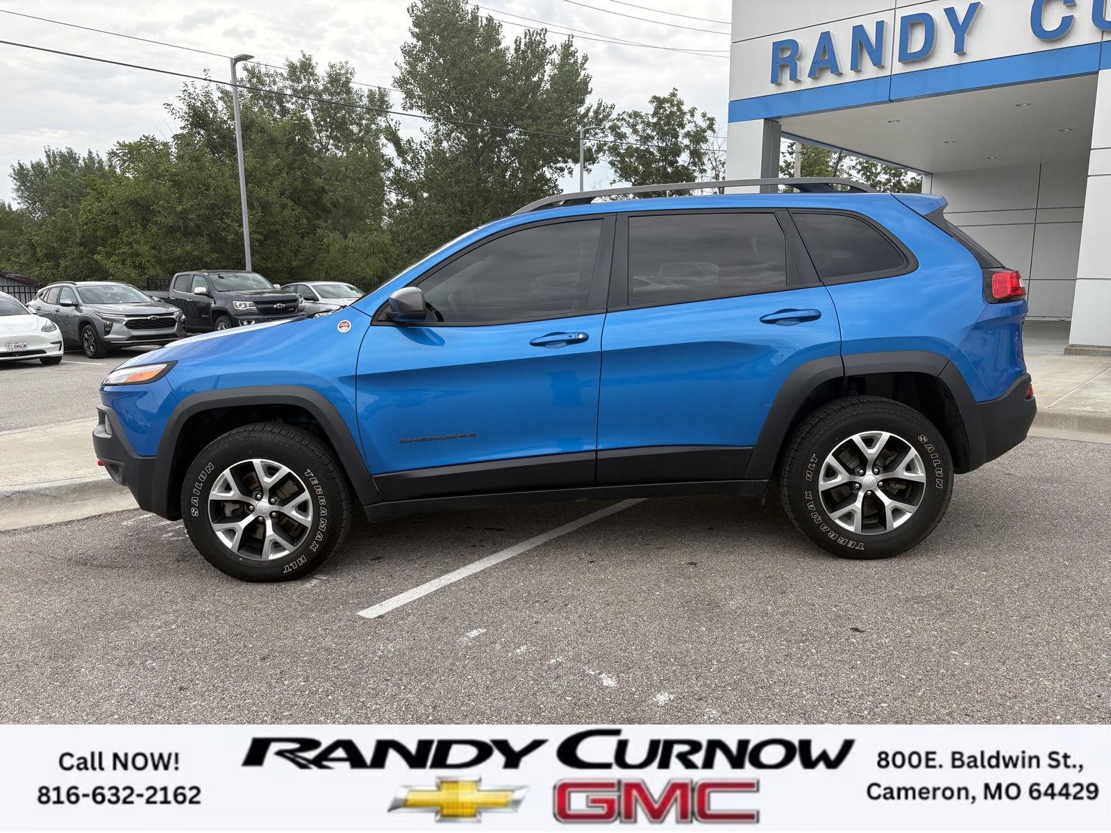 Used 2018 Jeep Cherokee Trailhawk with VIN 1C4PJMBXXJD576105 for sale in Kansas City