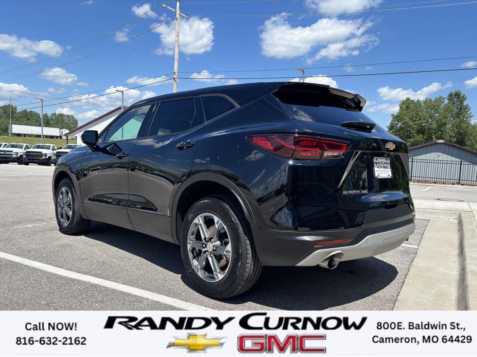2025 Chevrolet Blazer 2LT photo 3