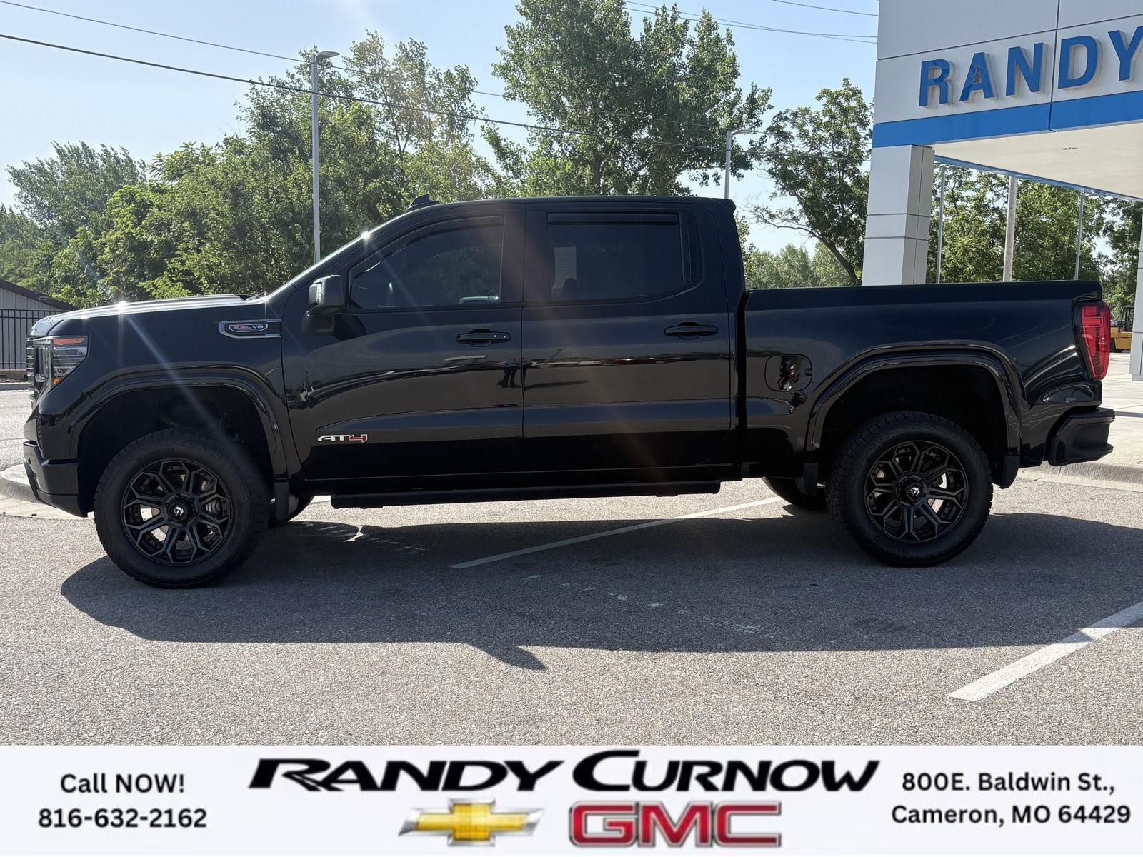 Used 2023 GMC Sierra 1500 AT4 with VIN 1GTUUEEL2PZ198186 for sale in Kansas City