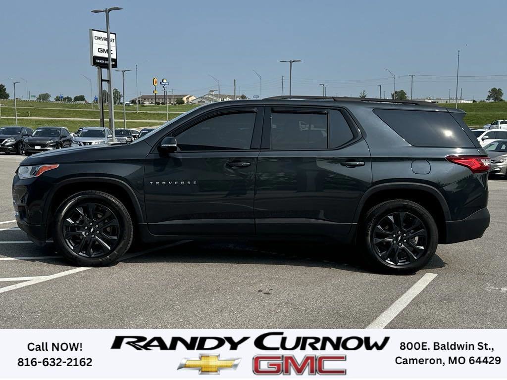Used 2020 Chevrolet Traverse RS with VIN 1GNERJKWXLJ311847 for sale in Kansas City