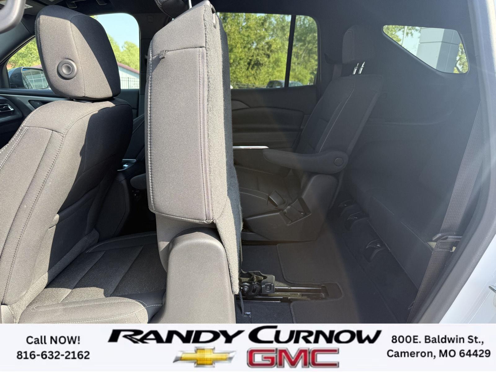 2024 Chevrolet Traverse 2LT - Photo 32