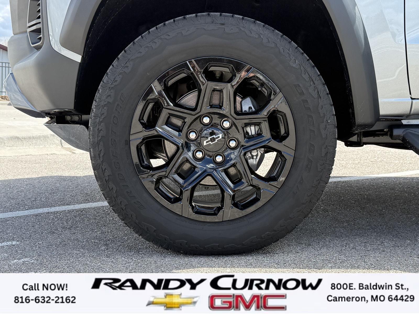 2026 Chevrolet Colorado Trail Boss - Photo 10