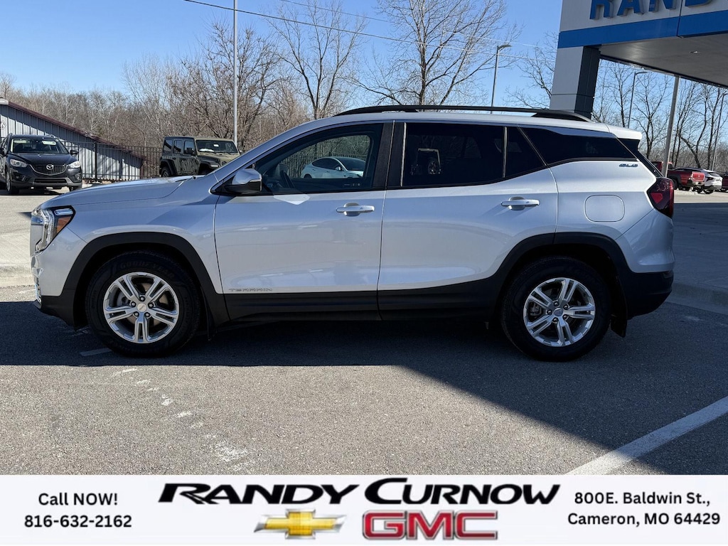 Used 2022 GMC Terrain SLE SUV