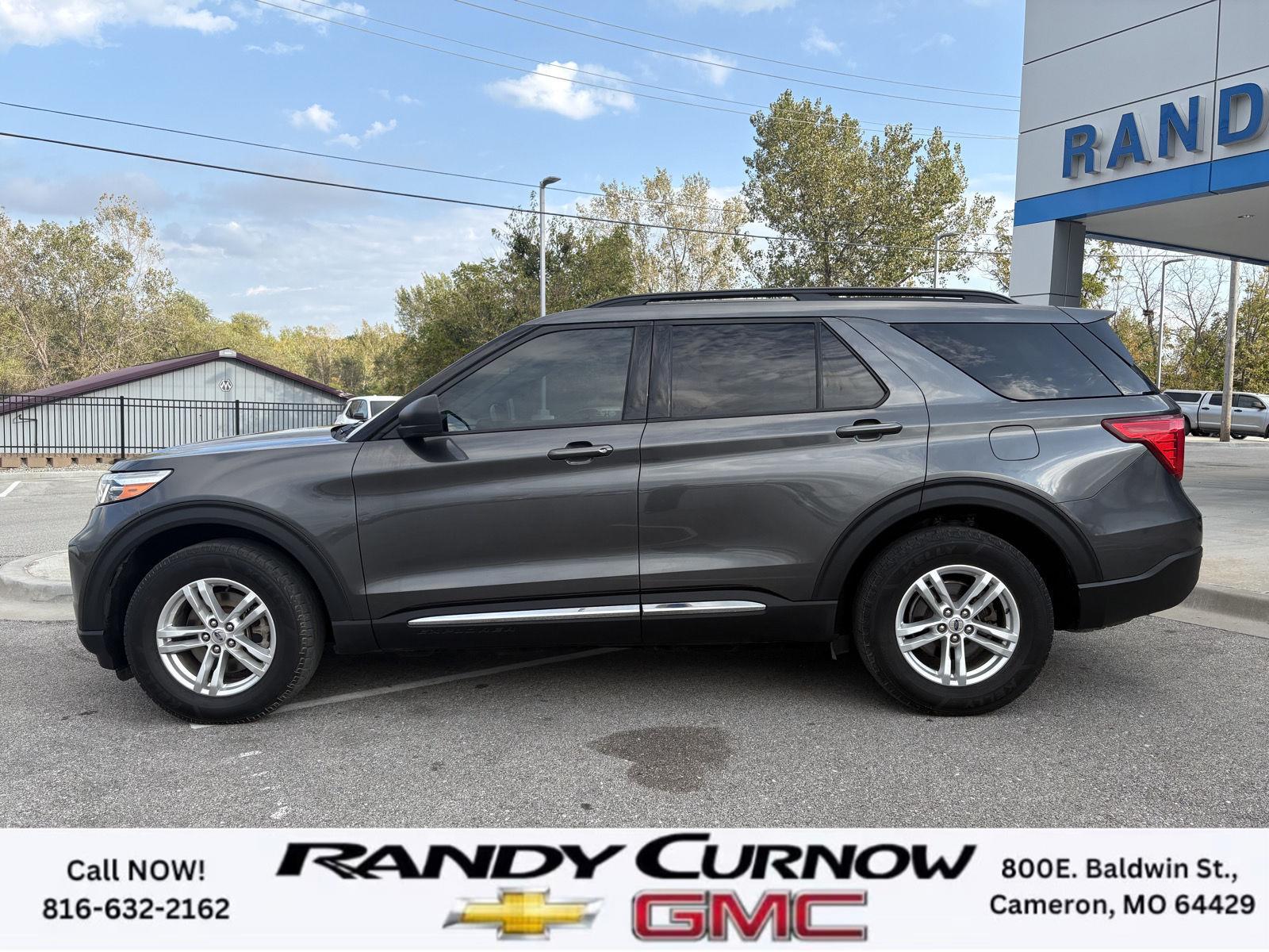 Used 2020 Ford Explorer XLT with VIN 1FMSK8DHXLGB70360 for sale in Kansas City