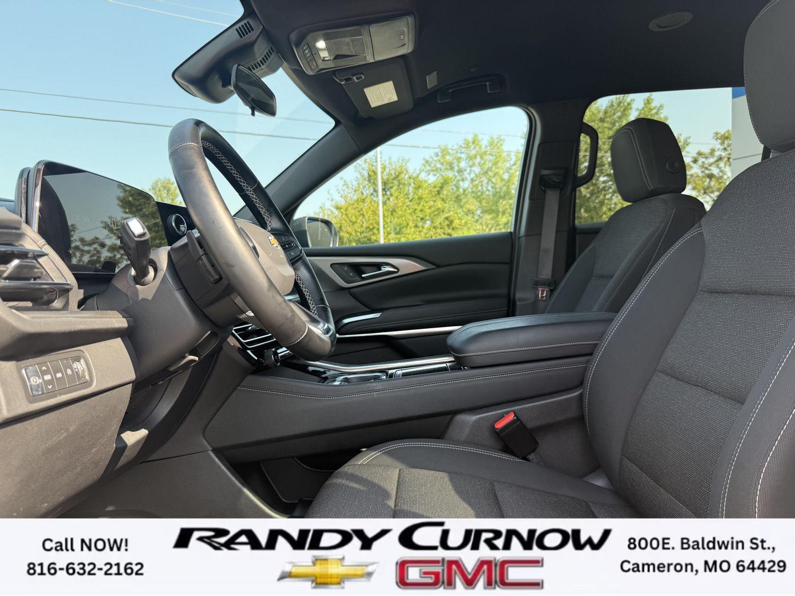 2024 Chevrolet Traverse 2LT - Photo 13