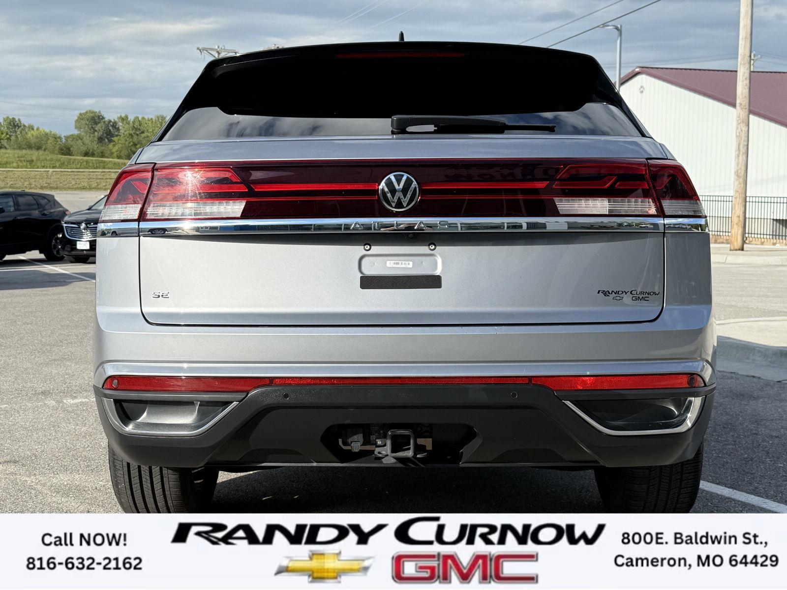 2024 Volkswagen Atlas Cross Sport SE Technology photo 4