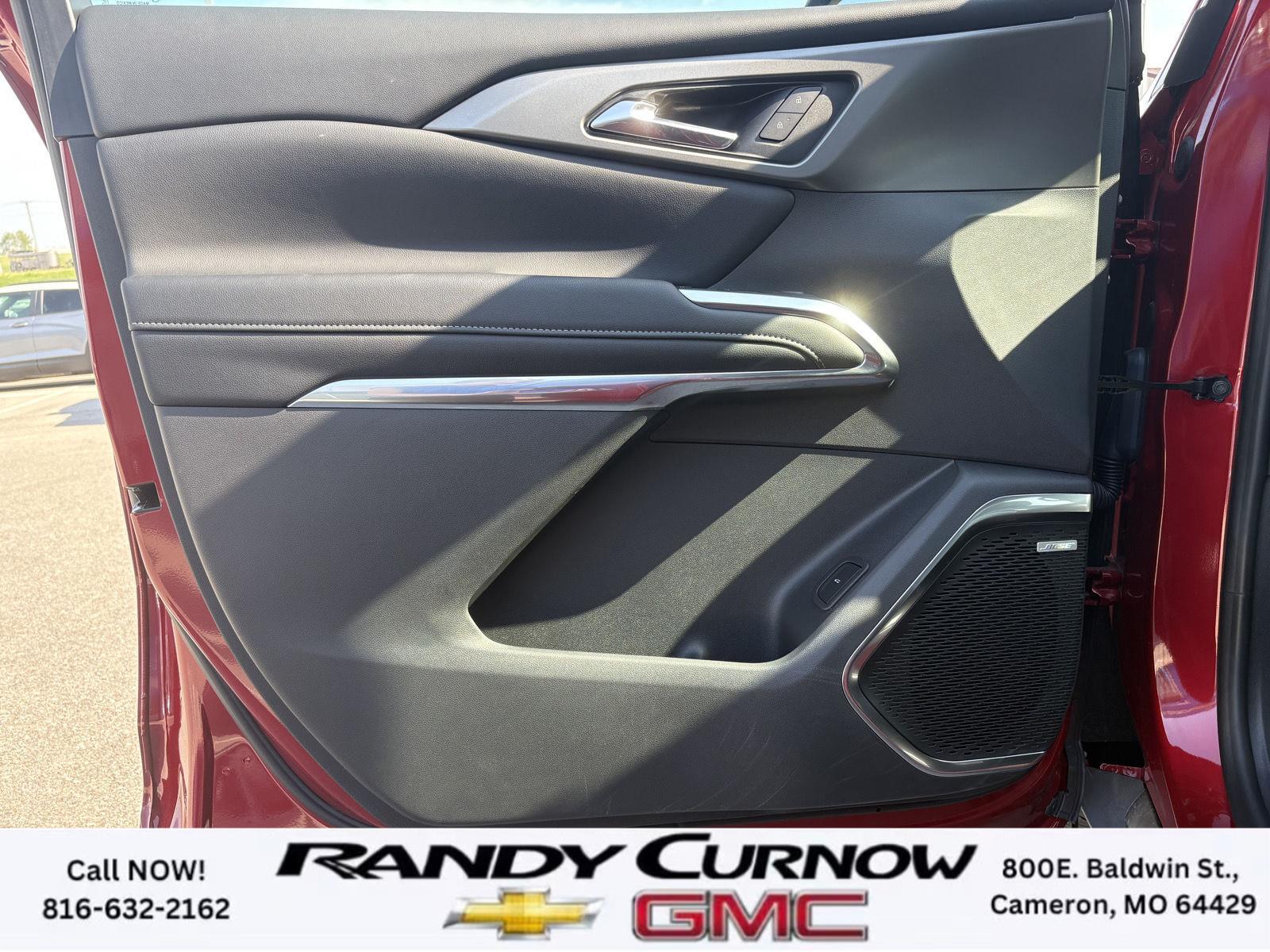 2026 Chevrolet Traverse LT - Photo 10