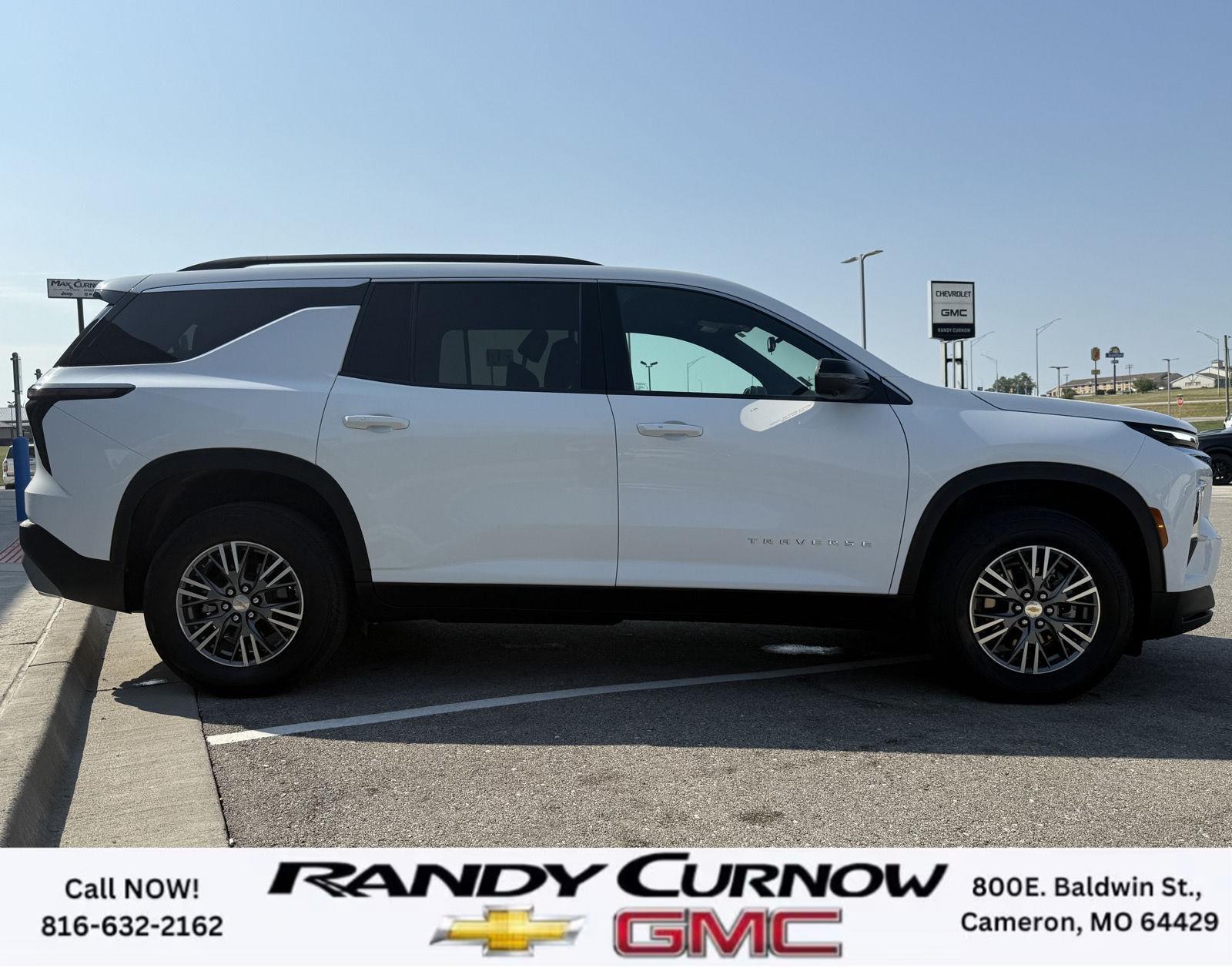 2024 Chevrolet Traverse 2LT - Photo 6