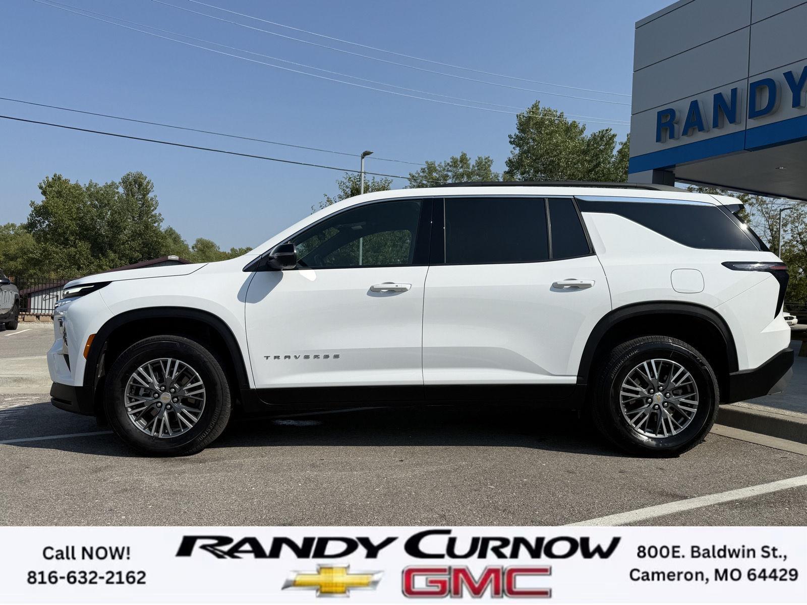 Used 2024 Chevrolet Traverse 2LT with VIN 1GNEVGKS6RJ193591 for sale in Kansas City
