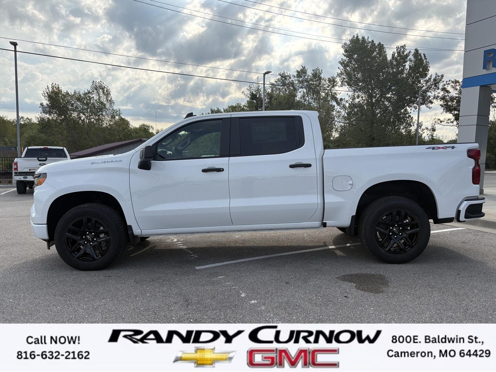2026 Chevrolet Silverado 1500 Custom - Photo 2