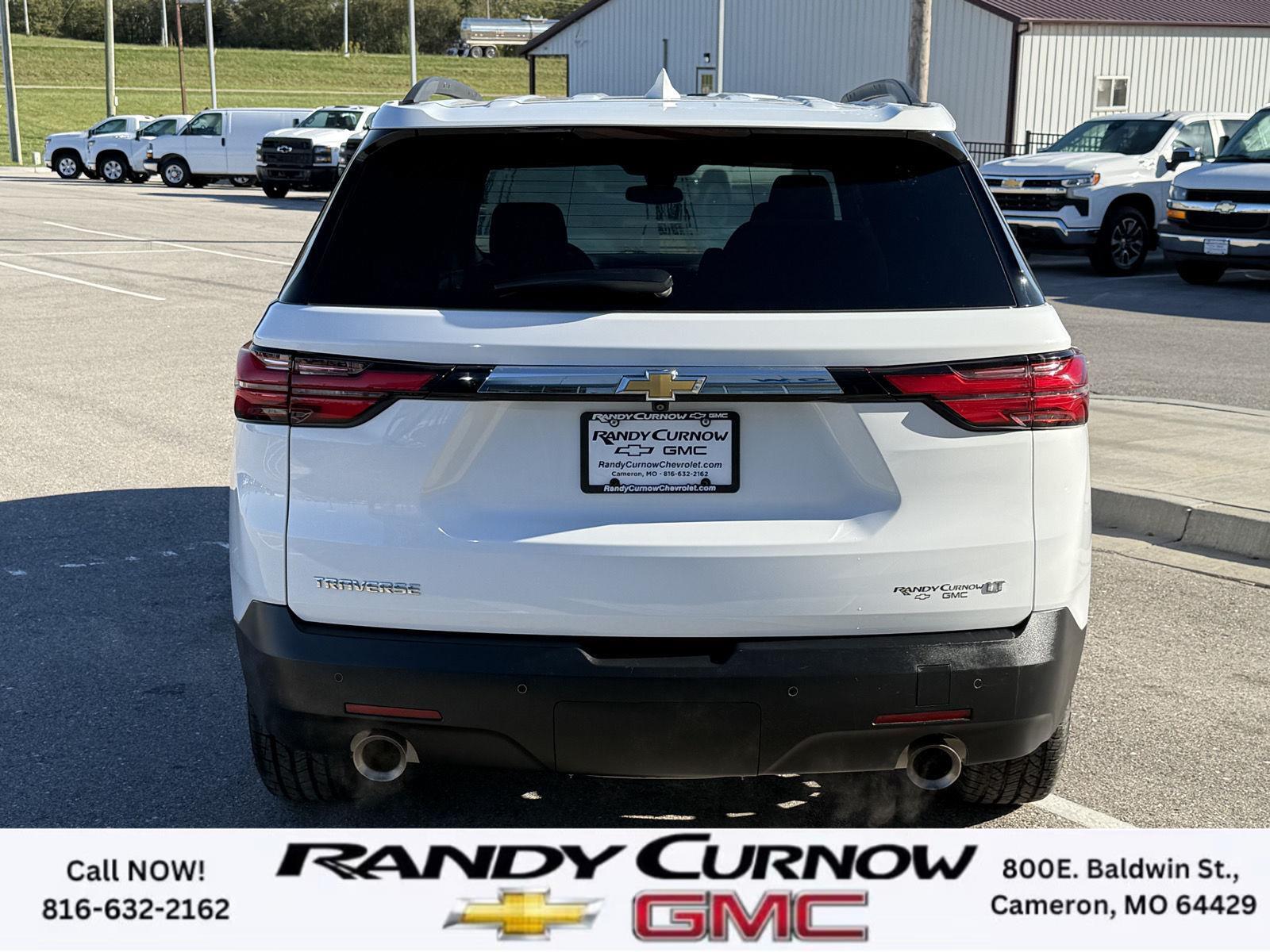 2023 Chevrolet Traverse Cloth 1LT photo 4